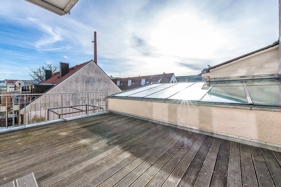 Roof terrace with south exposure