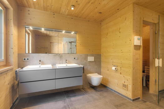 Masterbad mit Sauna