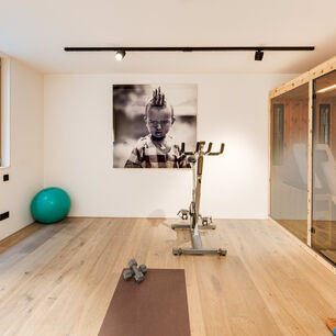 Fitnessraum mit Sauna