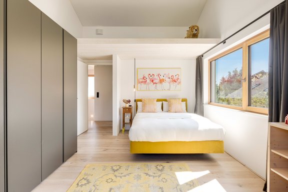 Bright, welcoming atmosphere