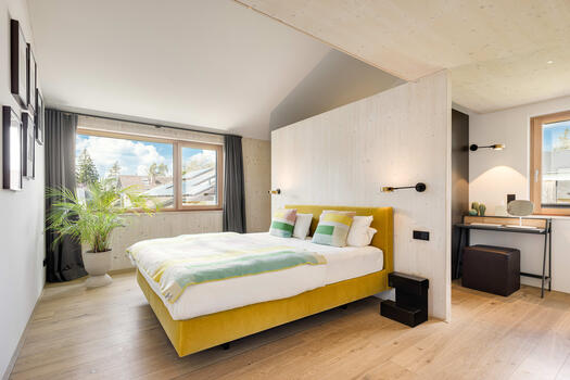 Schlafzimmer mit Ankleide