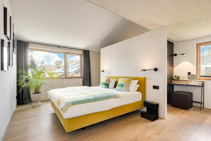 Schlafzimmer mit Ankleide