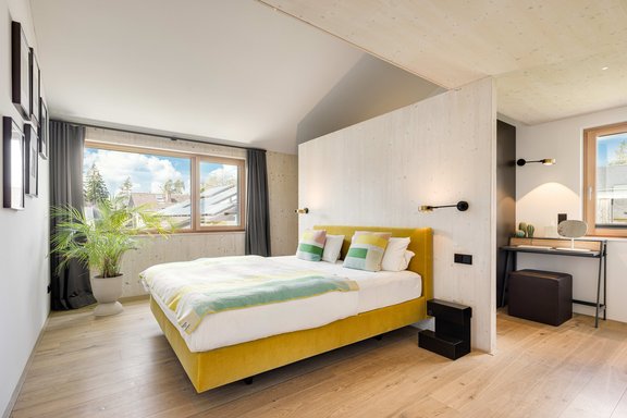 Bedroom with dressing room