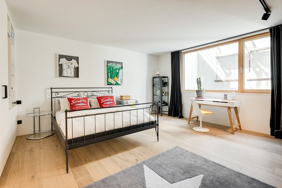 Cozy guest room in the basement