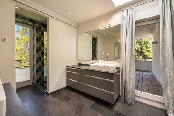 Spacious master bathroom