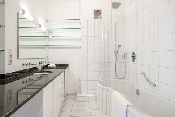 Bad mit Waschmaschinenanschluss