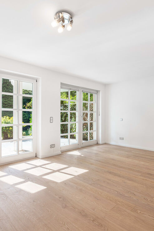 Schlafzimmer mit Terrasse