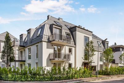 Spacious 3.5-room maisonette apartment with balconies for first-time occupancy