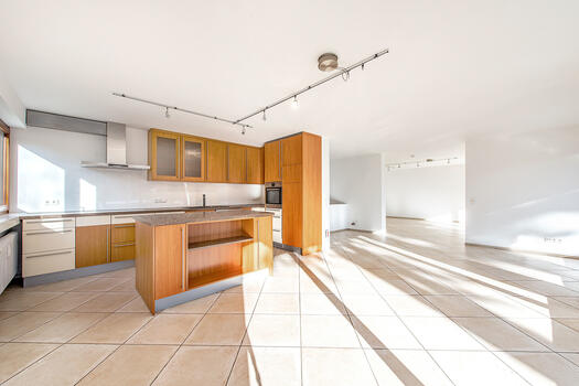 Fitted kitchen