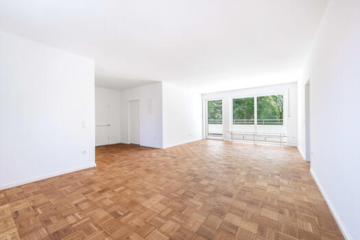 Light-flooded living area