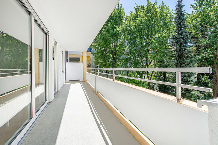 Balkon mit Südausrichtung