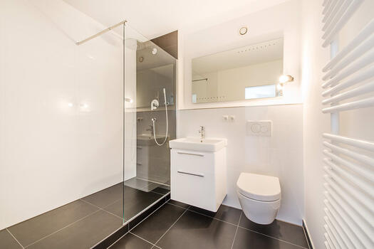 Modern bathroom