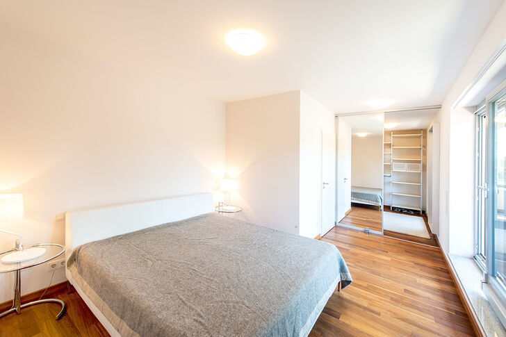 Schlafzimmer mit Bad en suite
