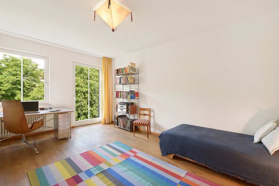 Gäste-/ Arbeitszimmer