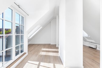 Lichterfülltes Dachgeschoss