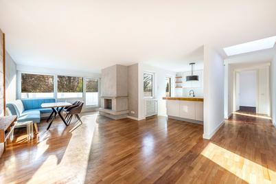 Großzügige Dachterrassen-Wohnung in grüner Traumlage