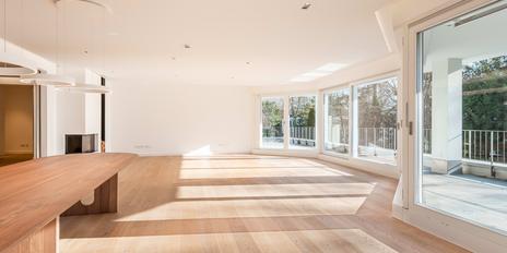 Spacious, exclusive 4-room apartment near Nymphenburg Palace Park