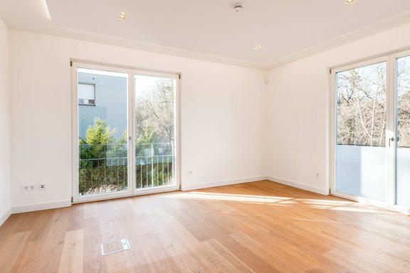 Gäste-/Arbeitszimmer