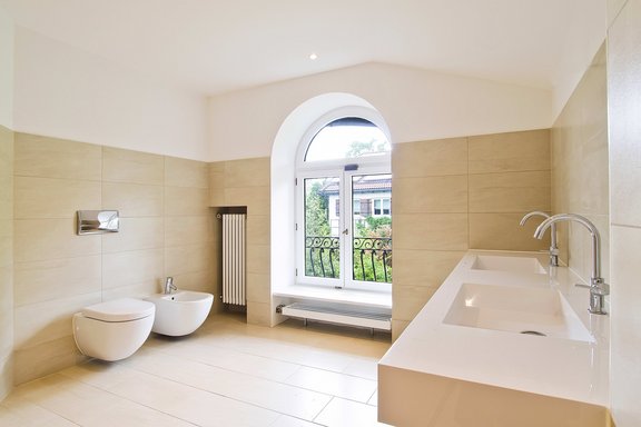 Hochwertige Badausstattung