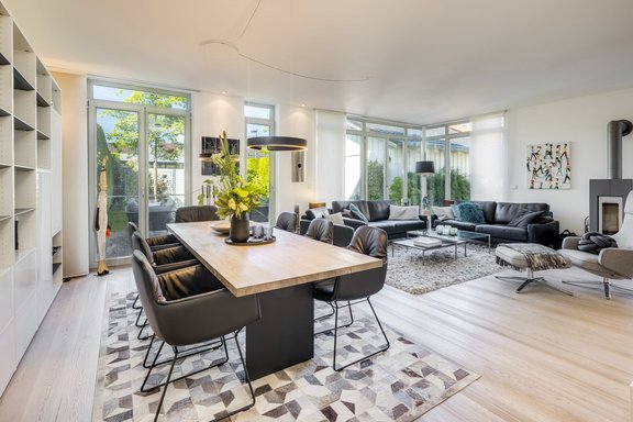 Behaglicher Wohn-/Essbereich