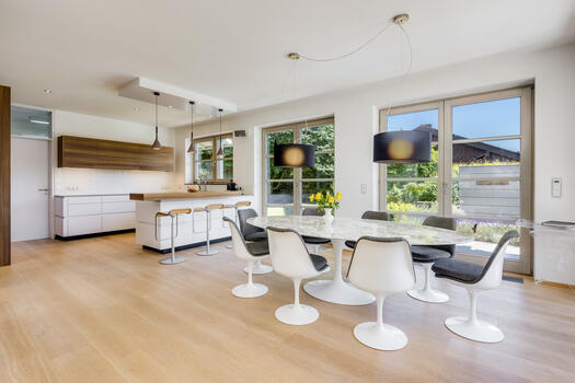 Cooking area and dining area
