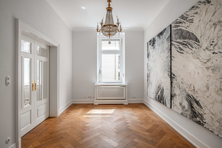 Esszimmer mit Schrankeinbauten