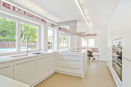 Hochwertige Einbauküche