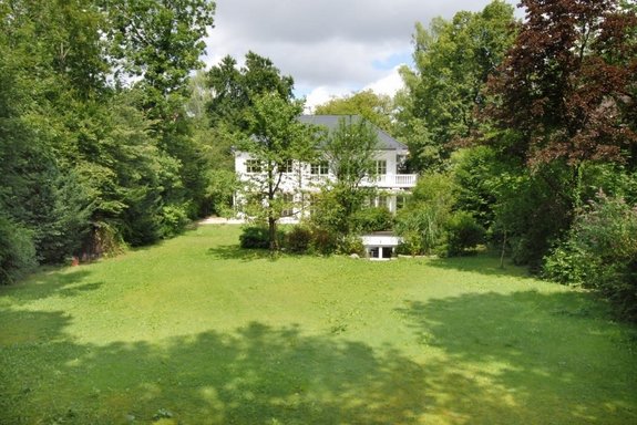 View of villa and garden
