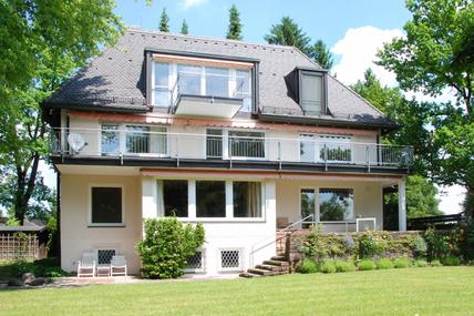 Großzügige Villa mit Seeblick – Bestlage Starnberg