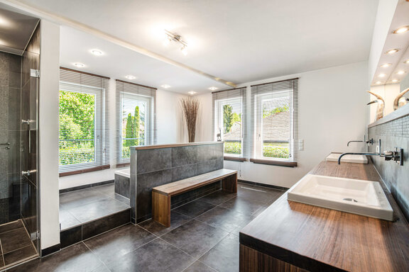 Master bathroom with spa ambience