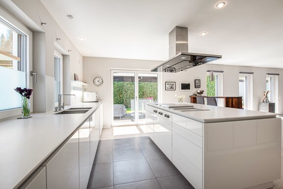 High quality equipped kitchen