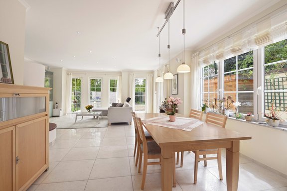 Wohn-/ und Essbereich