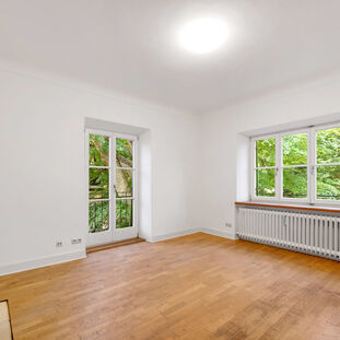 Wohnraum mit Kamin