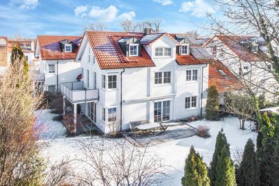 Großzügiges Einfamilienhaus mit 6 Zimmern, hellem Ambiente und zauberhaftem Garten