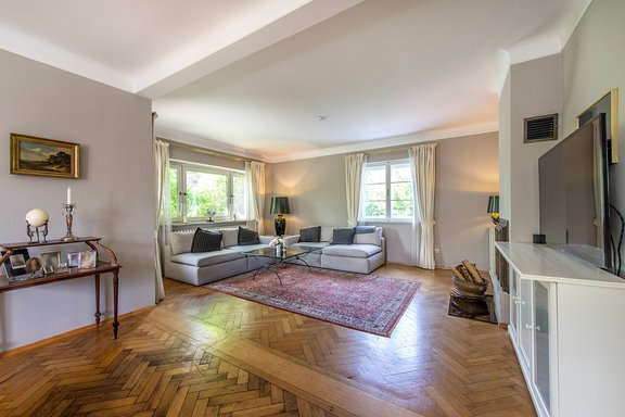 Living area with open fireplace