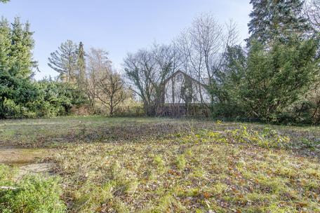 Großzügiges Grundstück mit attraktivem Baurecht in gesuchter Lage