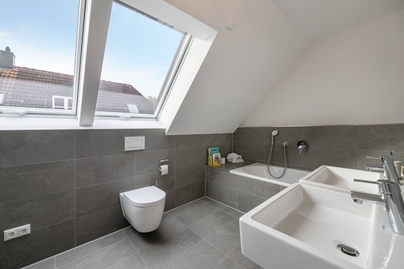 Bad im 2. Obergeschoss