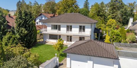 Spacious home with park-like grounds and a building lot in the garden that can be physically subdivided