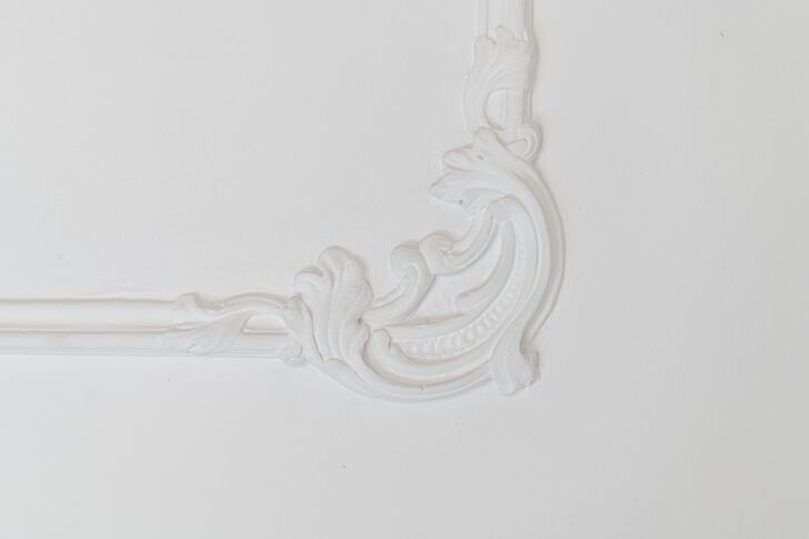 Elaborately decorated ceiling stucco