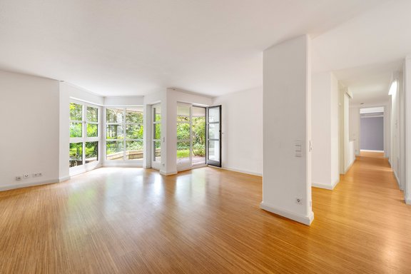 Großzügiges Wohnzimmer