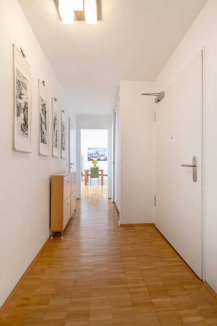 Flur mit Stauraumnischen