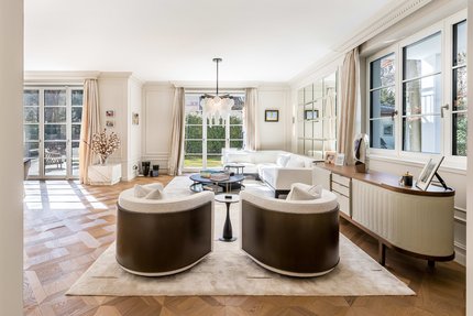 Einmalige Repräsentanz