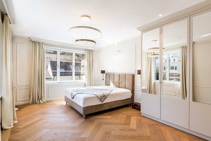 Hochwertige Maßeinbauten