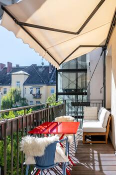 Spacious outdoor area