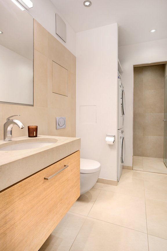 Elegantes Gäste-Duschbad