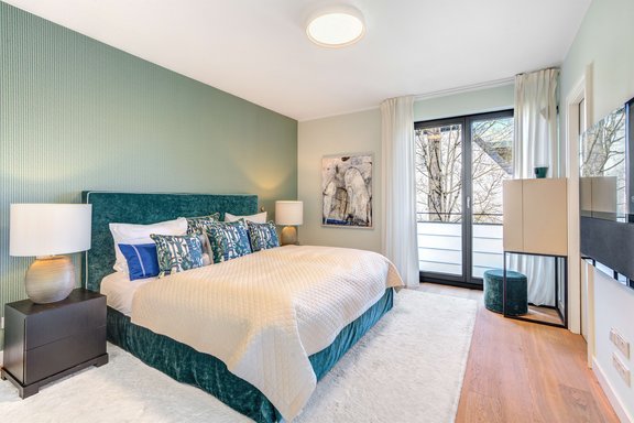 Helles Masterschlafzimmer