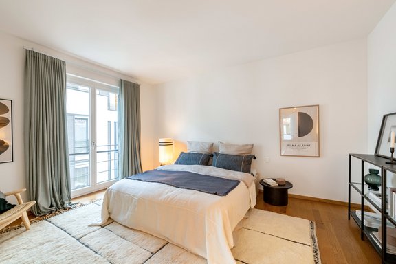 Ruhiges Masterschlafzimmer