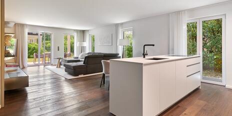 House-within-a-house with private garden: Exclusive 5-room duplex in a prime, green location