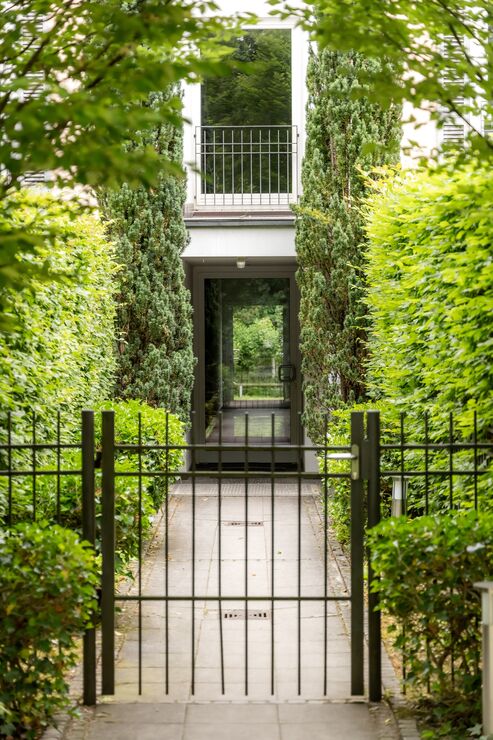 Modern Entryway