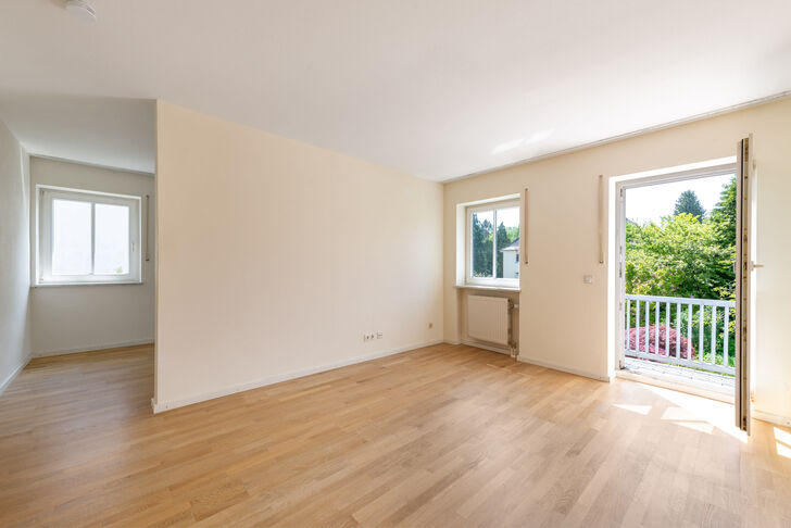Masterschlafzimmer mit Balkon